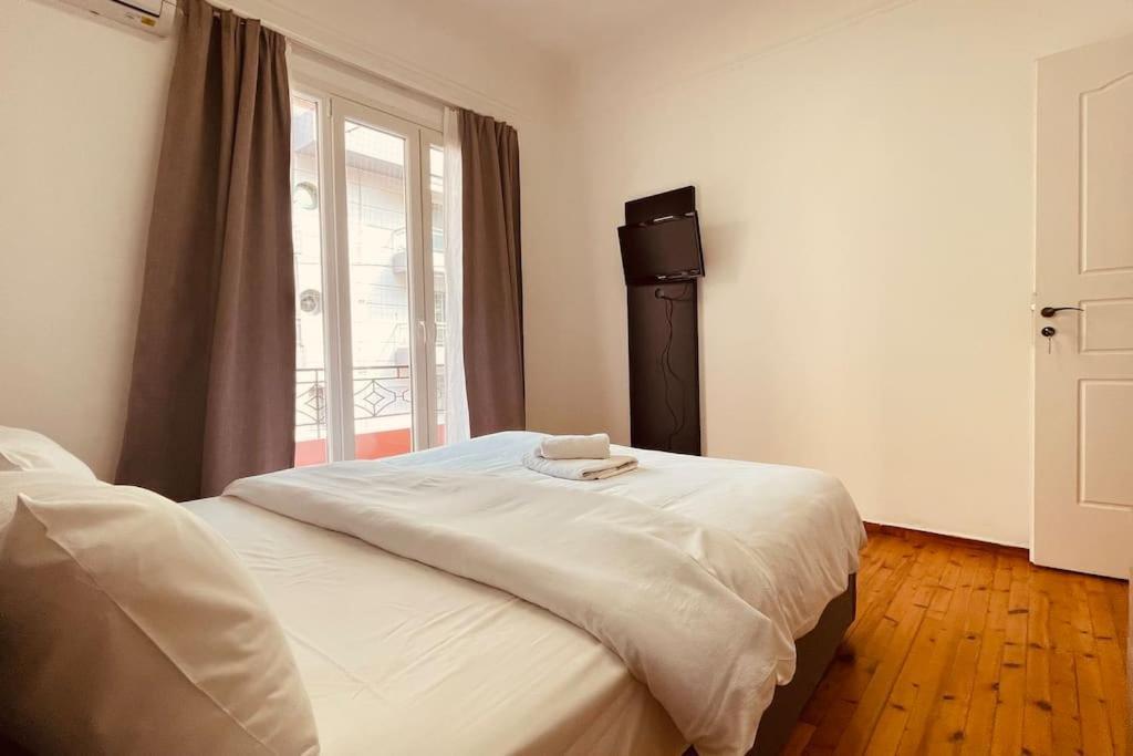 Daisy Apartment 15 Min To Acropolis アテネ エクステリア 写真