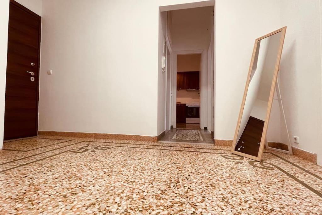Daisy Apartment 15 Min To Acropolis アテネ エクステリア 写真