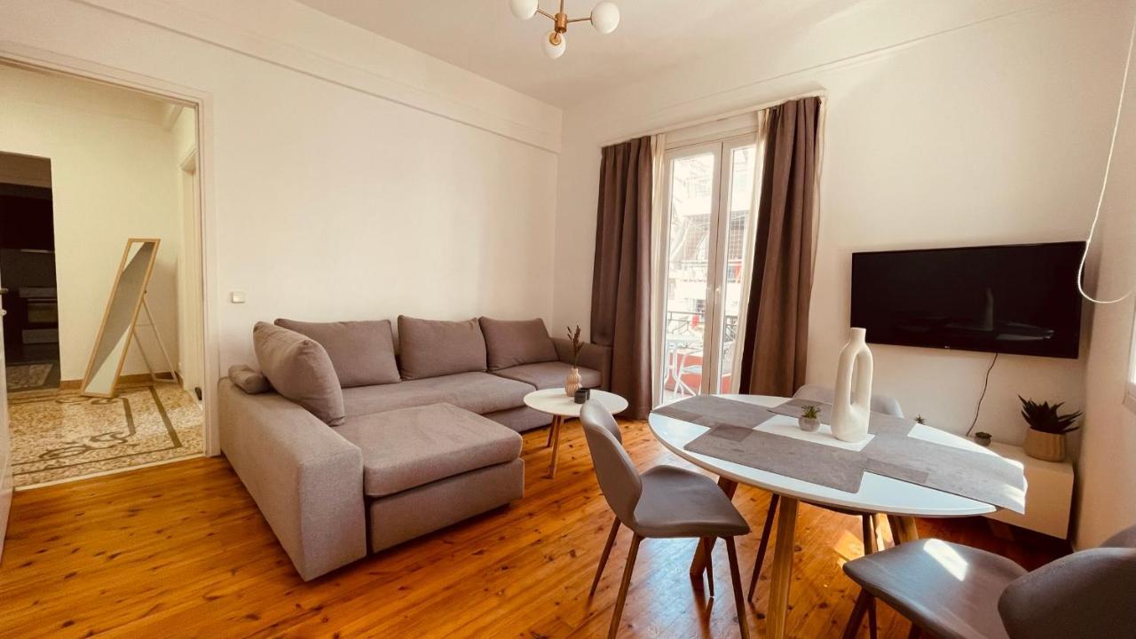 Daisy Apartment 15 Min To Acropolis アテネ エクステリア 写真